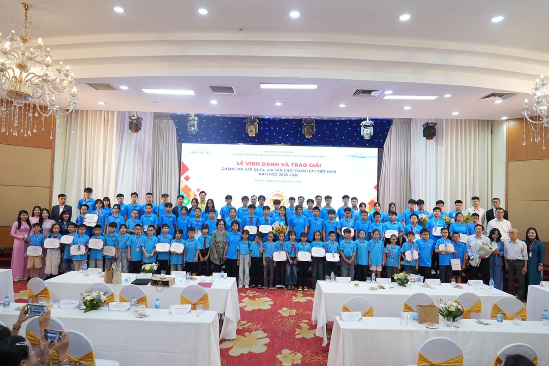 Nhìn lại dấu ấn VNMF năm học 2025-2026: Nơi hội tụ bản lĩnh và tư duy Toán học